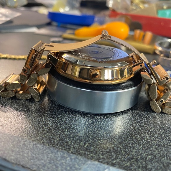 Rip Curl Sunrise Watch in a Shinny Rose Gold - Picture 8 of 10